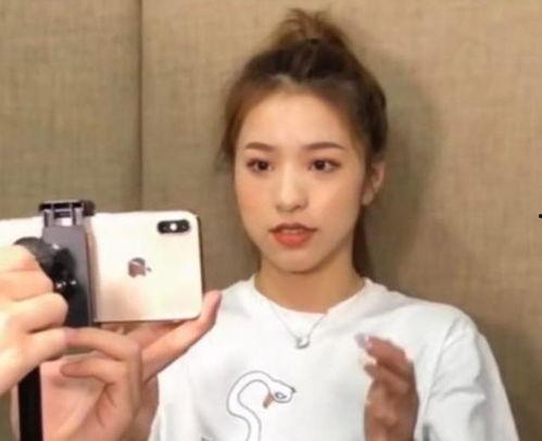 刘思瑶吃瓜网红是谁呀,揭秘刘思瑶吃瓜网红背后的神秘身份 第1张 刘思瑶吃瓜网红是谁呀,揭秘刘思瑶吃瓜网红背后的神秘身份 第1张